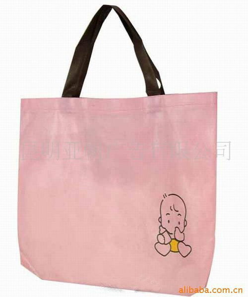 云南昆明印刷廠 專業打造高品質紙類印刷產品，從手提袋到禮品盒的全方位服務